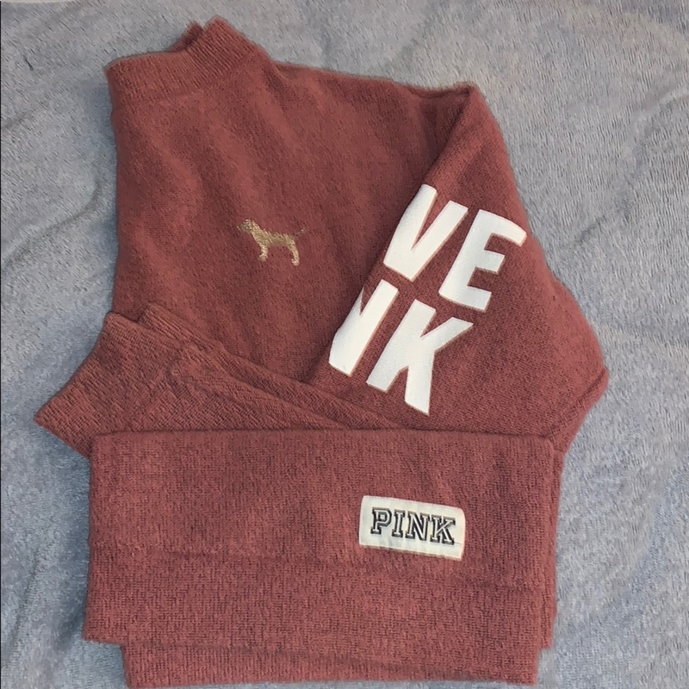 Crew neck